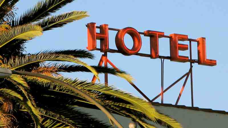 ¿Cómo encontrar los hoteles más baratos?