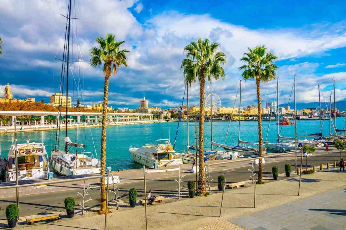 ¿Cuál es la ciudad más extensa de España?