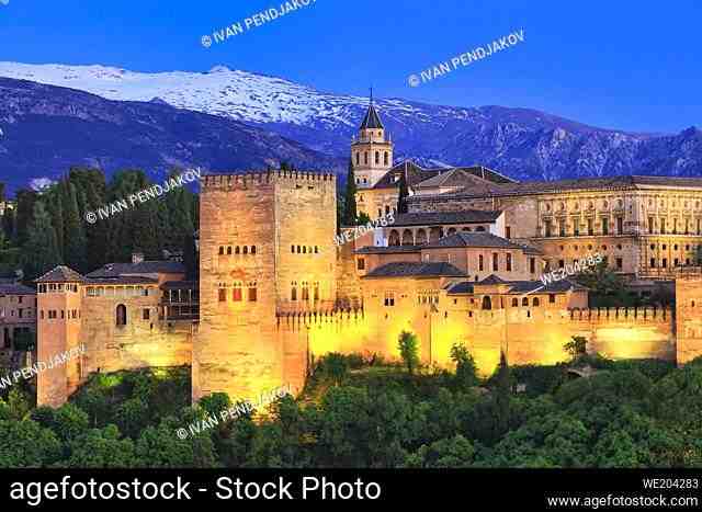 Quelles sont les grandes villes d'Andalousie ?